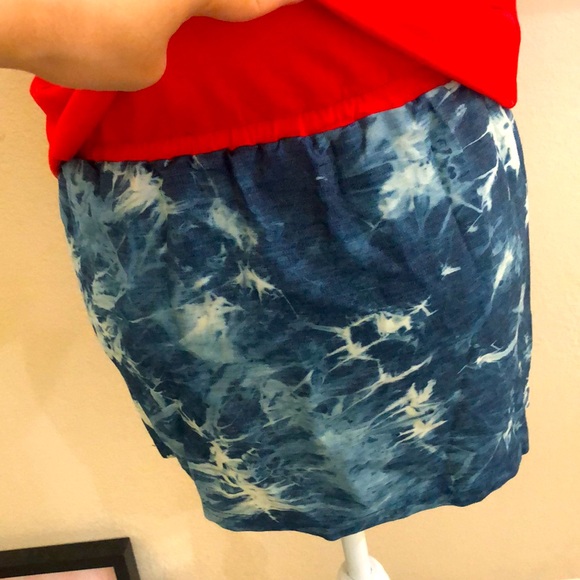 Designed Top and Mini Skirt Connect in One Piece - Picture 7 of 11